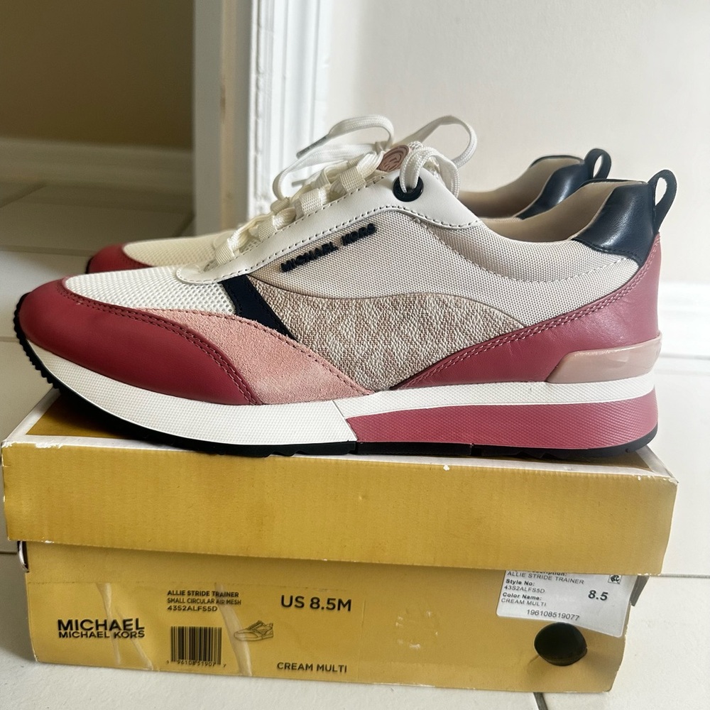 Michael Kors Allie Stride Sneaker